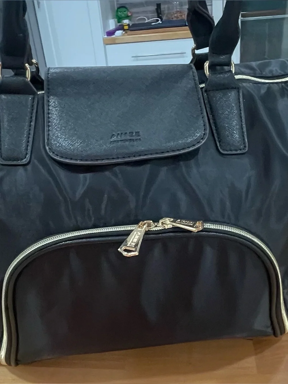 Aimee Kestenberg Florence travel / laptop /Tote bag featuring gold Hardware NWOT